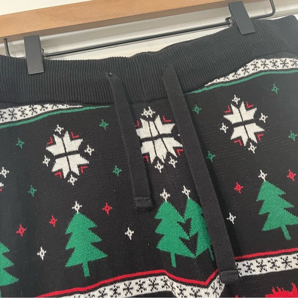 Festive Christmas Holiday Joggers Black Red Green white mens size large unisex - Picture 2 of 8